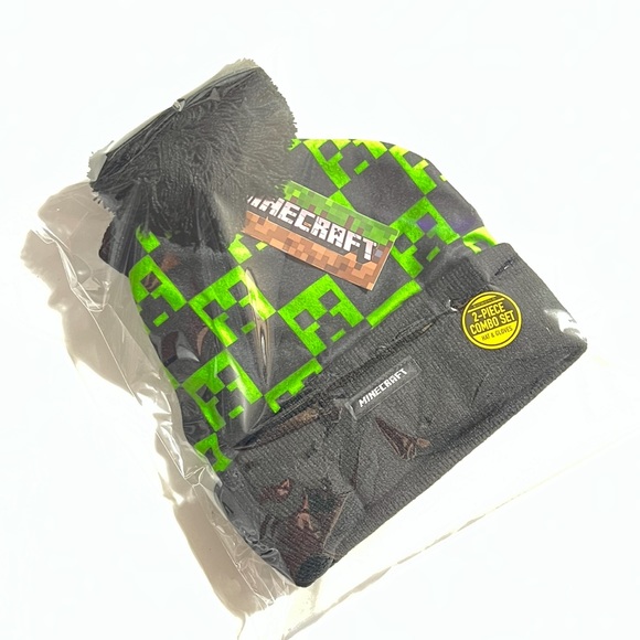 LICENSED Bioworld MINECRAFT Green Creeper Winter Pom Pom Beanie Hat Gloves Set - Picture 5 of 5